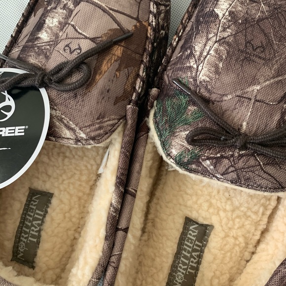 Northern Trail Camouflage Slip On Loafer Shoes - Picture 5 of 5
